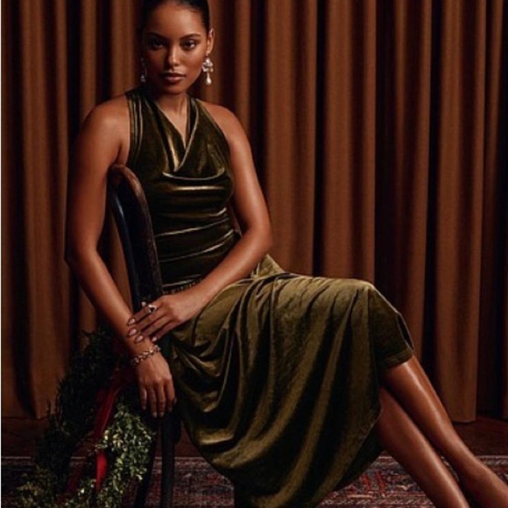 Simons Icône Velvet Halter Maxi Dress Olive Green M